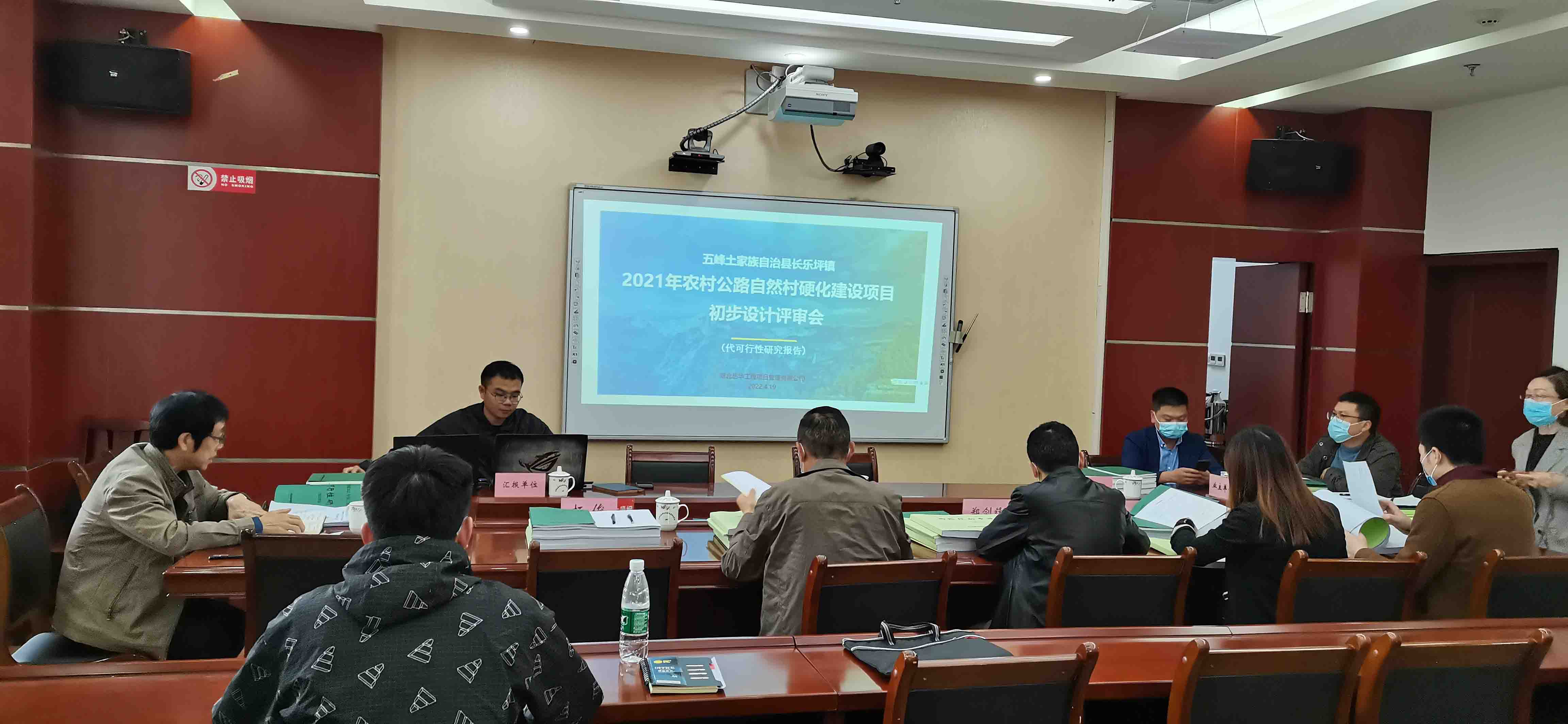 131428650.jpg 131428650.jpg